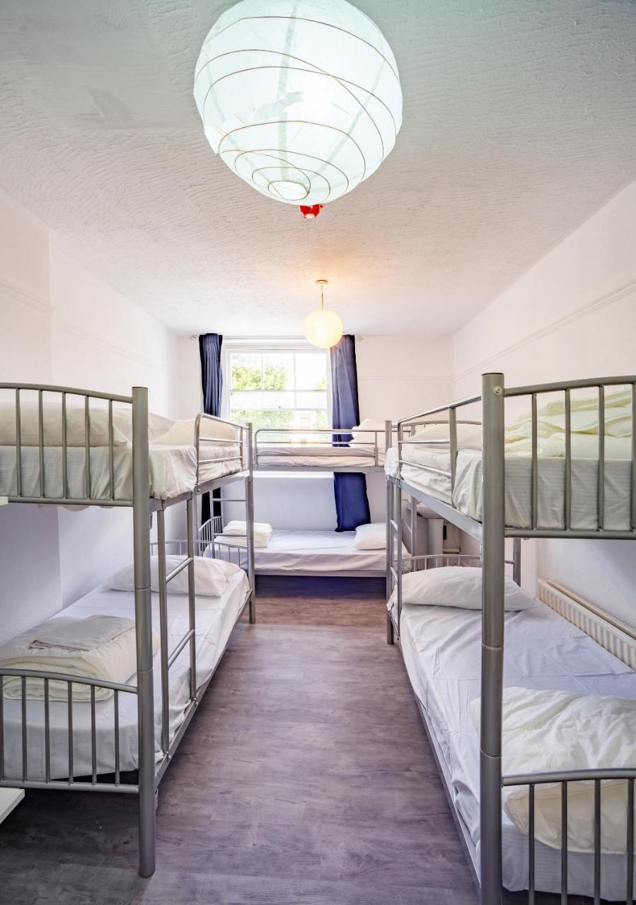 Хостел Mile End Beds Лондон Экстерьер фото