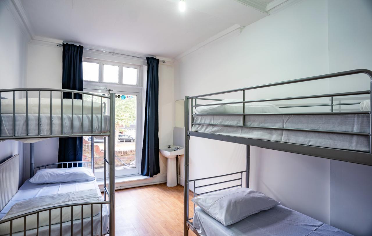 Хостел Mile End Beds Лондон Экстерьер фото