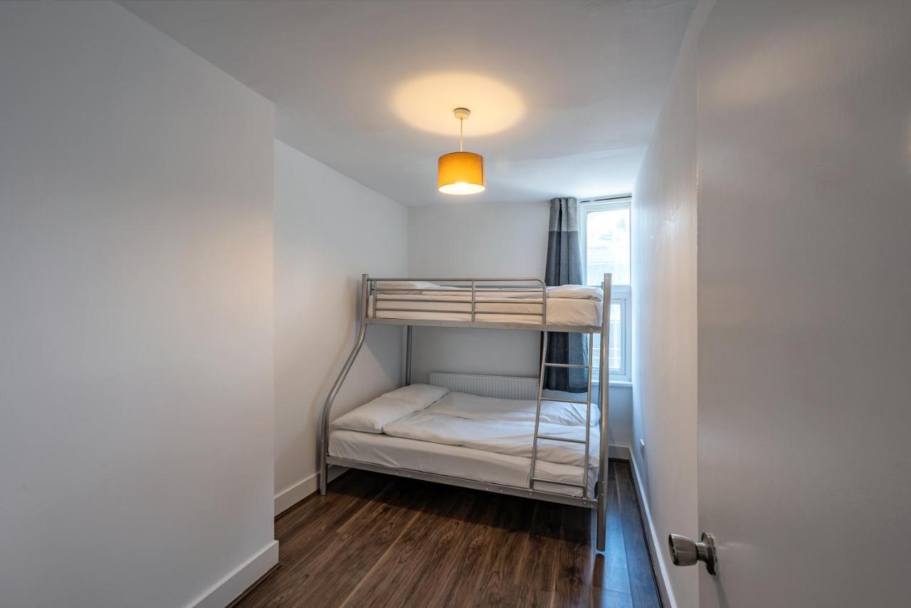Хостел Mile End Beds Лондон Экстерьер фото